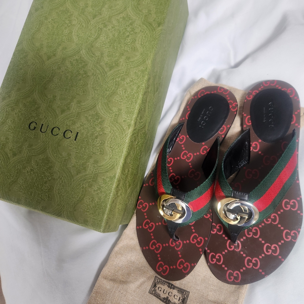 Gucci Black and Red Sandals with Gold Accent